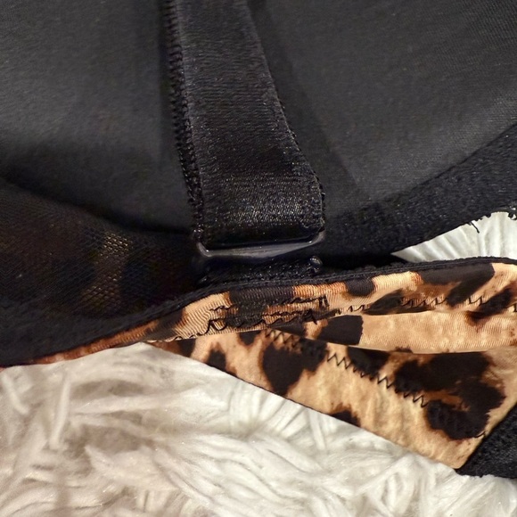 TORRID CURVE Leopard Microfiber & Black Lace Push-Up Size 42C - Picture 9 of 12
